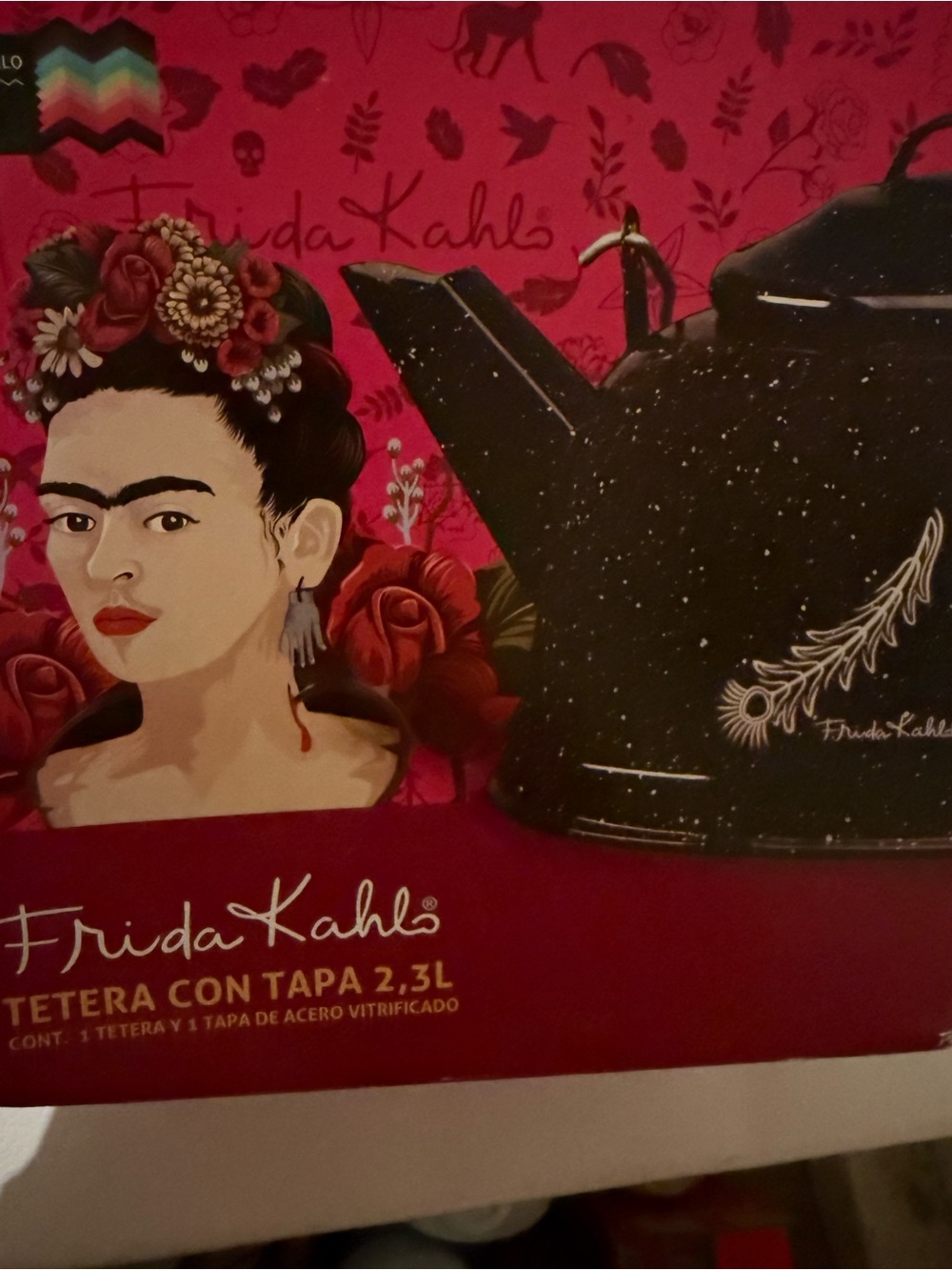 Frida Kahlo Black Floral Enamel Teapot - 2.3L
